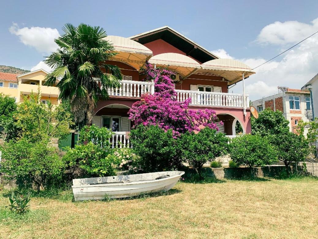Peaceful, Cosy Tivat Guesthouse 외부 사진