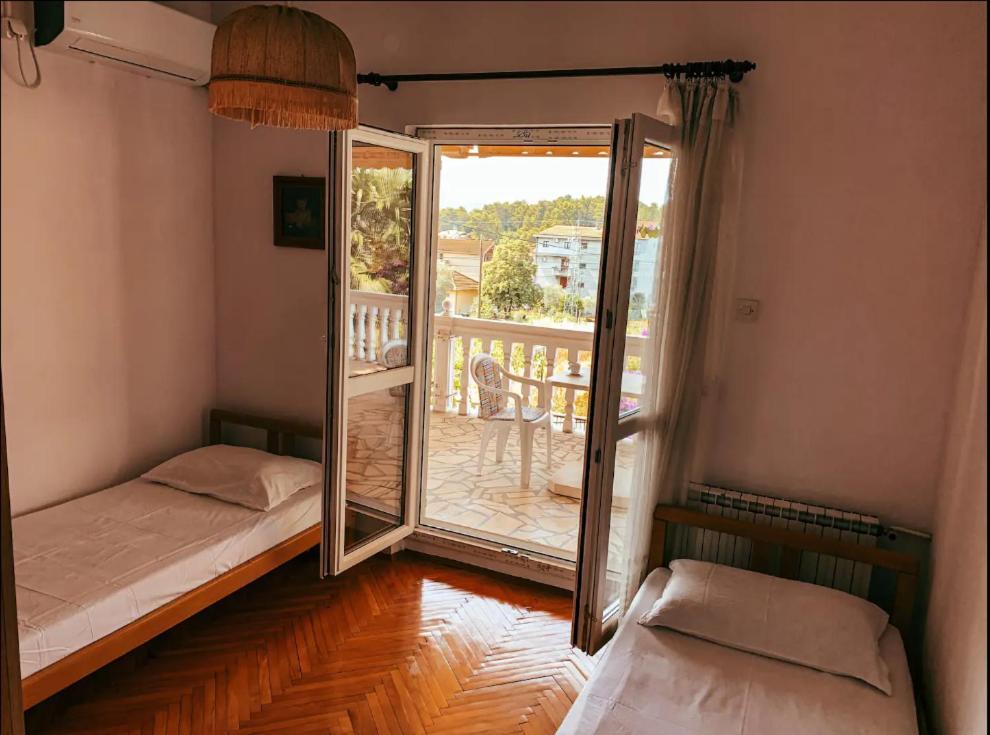 Peaceful, Cosy Tivat Guesthouse 외부 사진