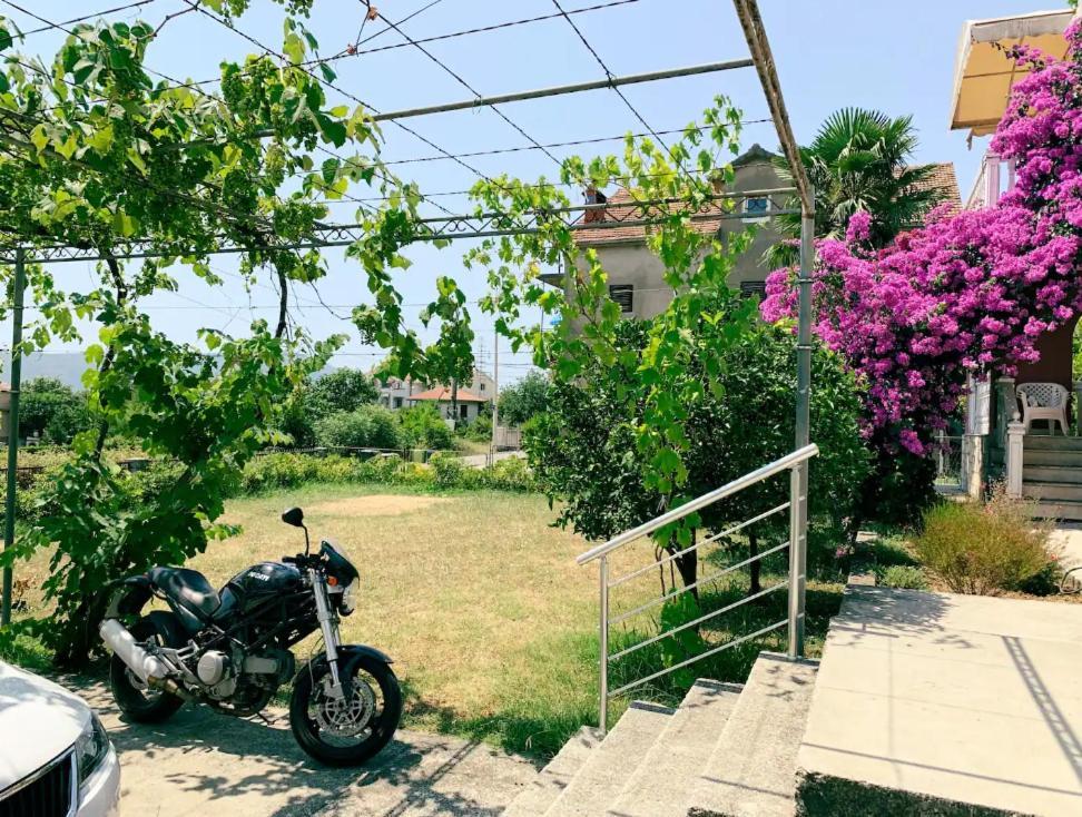 Peaceful, Cosy Tivat Guesthouse 외부 사진
