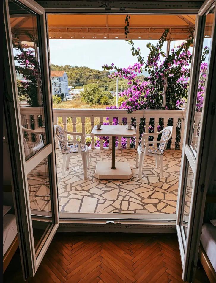 Peaceful, Cosy Tivat Guesthouse 외부 사진
